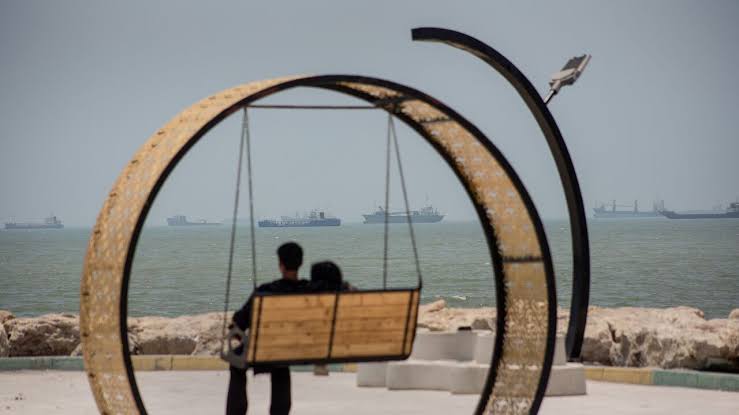 Waiving sanctions on Iranian oil is a huge concession by America
