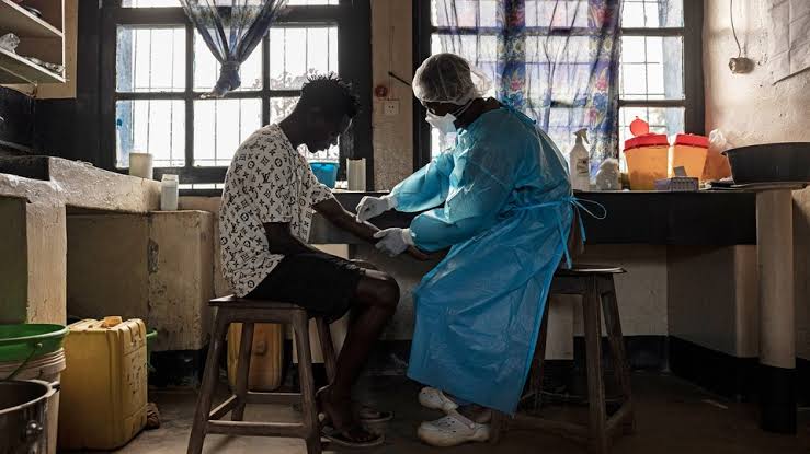 The U.S. Is Winging This Ebola Outbreak