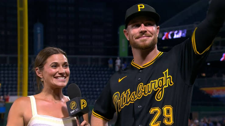 3 homers, 10 RBIs ... by the 6th inning!? What a night for O'Hearn