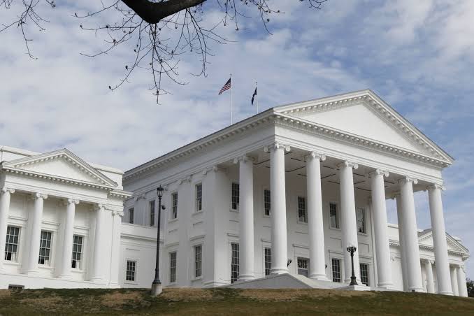 Va. governor concerned redistricting battle could make voters reluctant to cast ballot this fall