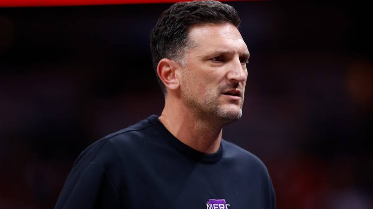 Mercury coach claims Alyssa Thomas suspension was based on 'social media screenshots' after Caitlin Clark foul