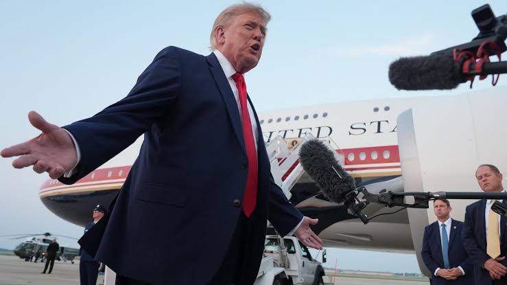New Air Force One jet to be 'maxed out,' Trump says, after security concerns raised