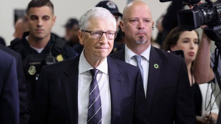 Bill Gates Thought Epstein Business Dealings Were ‘Acceptable’ (Live Updates)