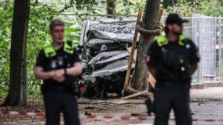 Suspect in deadly Berlin LGBTQ+ parade vehicle crash killed, police say