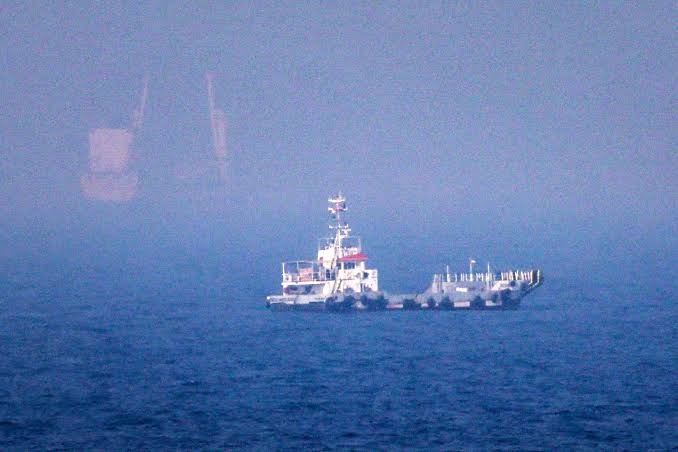 Trump retreats from shipping toll in Strait of Hormuz