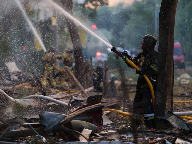 Russia warns foreigners to leave Kyiv as it prepares ‘systematic strikes’