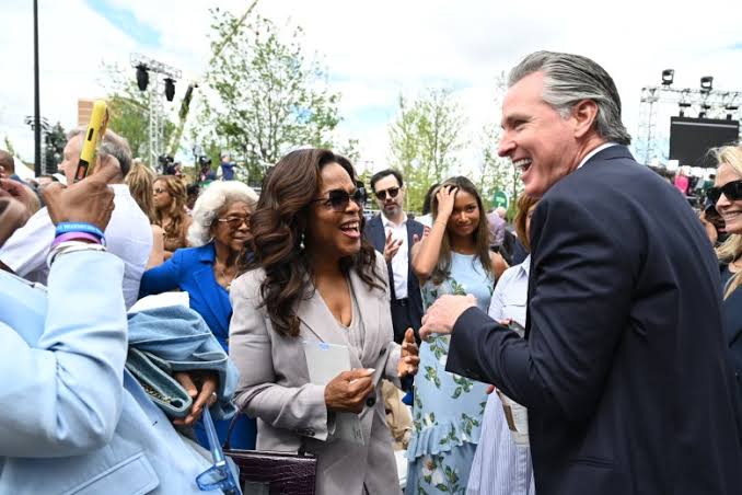 Obama Center Opening Brings Rare Celeb Sightings To Chicago. Here's Where They've Been