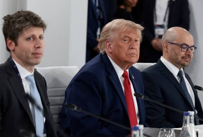 Trump Says Anthropic Negotiations Continue as AI Leaders Huddle at G-7