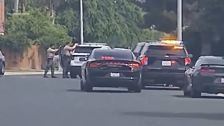 Tulare County Sheriff's detective shot and killed while serving eviction notice at Porterville home, sheriff says
