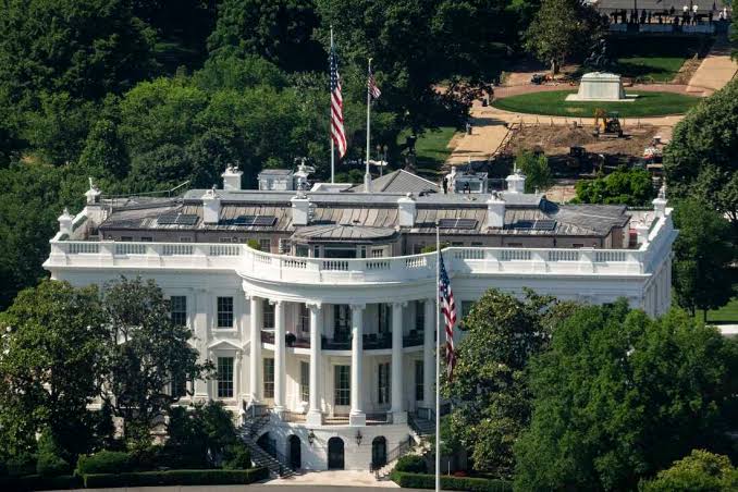 Trump signs AI safety order seeking voluntary review of new models
