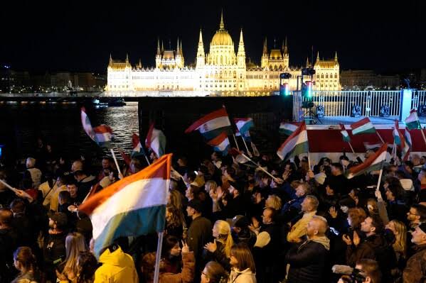 Hungarian Prime Minister Orbán is ejected after 16 years in a European electoral earthquake