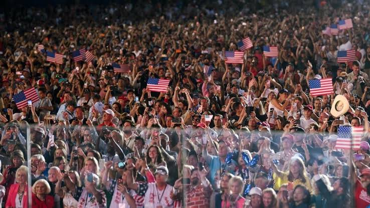 'Packed to the brim': Trump says 45K guests attend Great American State Fair rally