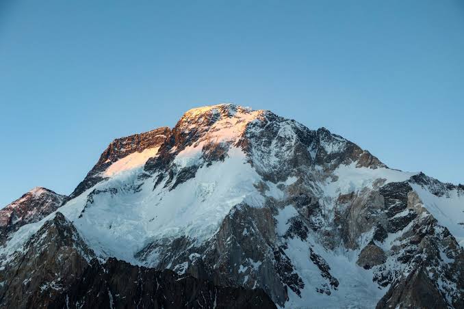 Avalanche kills famed climber Purja and nine others in Pakistan