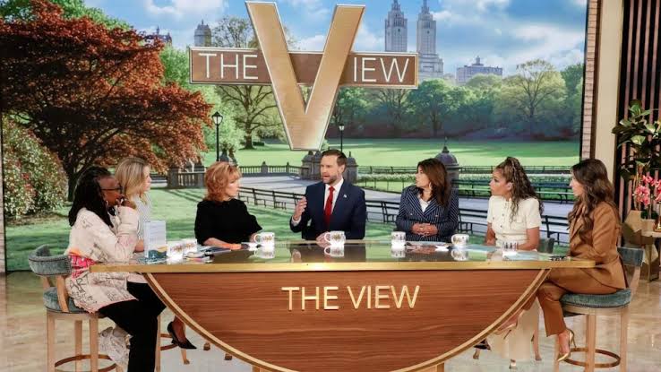 FCC Flooded With Over 16,000 Messages as ABC Rallies Support Amid Forced 'The View' Review