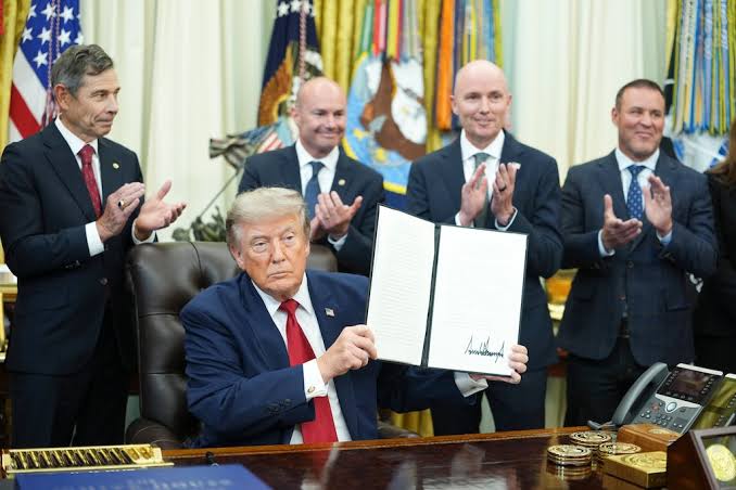 President Trump drastically shrinks 2 Utah national monuments — again