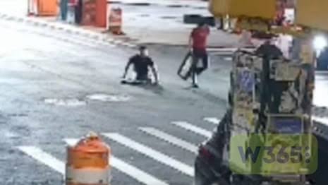 New York police investigate mysterious cases of people coming out of manholes