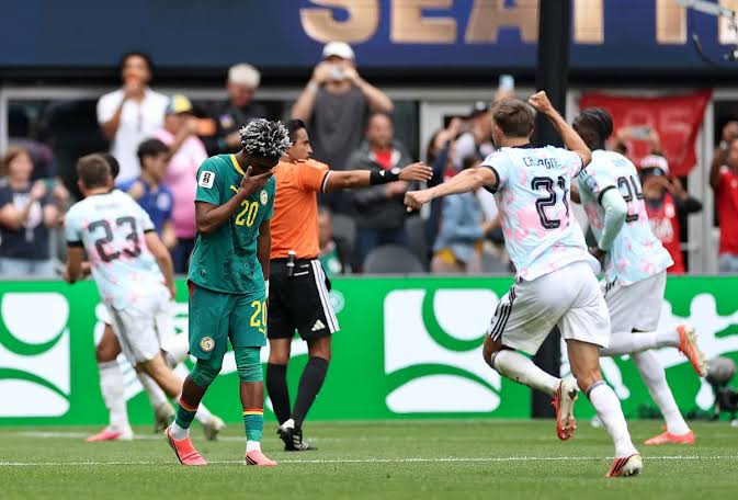 World Cup: Belgium rallies past Senegal on controversial late penalty to reach Round of 16