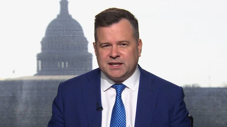 Trump doubles down on Pulte for DNI, as Congress eyes short-term patch for foreign surveillance law